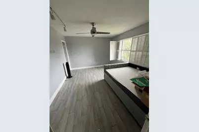 5961 N Falls Circle Drive #411, Lauderhill, FL 33319 - Photo 9