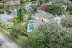 19027 Dove Creek Dr, Tampa, FL 33647 - Photo 35