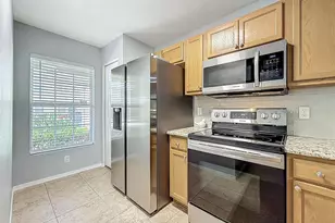 1951 Searay Shore Dr, Clearwater, FL 33763 - Photo 7