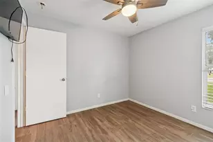 4602 Gulfwinds Dr, Lutz, FL 33558 - Photo 15