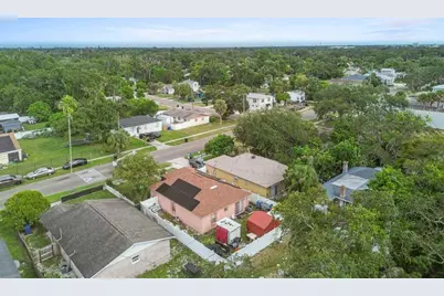 1125 40th Street S, Saint Petersburg, FL 33711 - Photo 3
