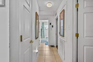 1125 40th St S, Saint Petersburg, FL 33711 - Photo 25