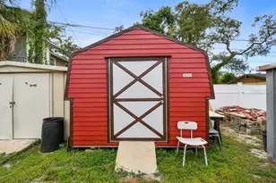 1125 40th St S, Saint Petersburg, FL 33711 - Photo 41