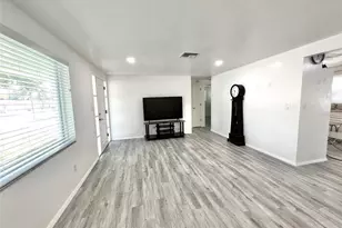 4640 Taray Ln, Holiday, FL 34690 - Photo 9