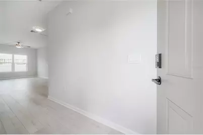 3921 W State Street #1 & 2, Tampa, FL 33609 - Photo 5