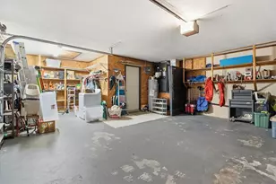 560 E Falconry Ct, Hernando, FL 34442 - Photo 29