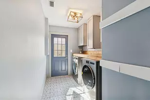 292 Sunlit Cove Dr NE, Saint Petersburg, FL 33702 - Photo 33