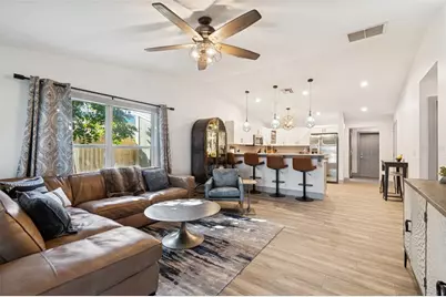 292 Sunlit Cove Drive NE, Saint Petersburg, FL 33702 - Photo 9