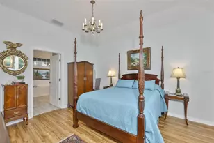 711 Camellia Green Dr, Sun City Center, FL 33573 - Photo 11