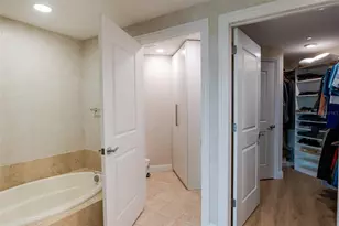 450 Knights Run Ave, Tampa, FL 33602 - Photo 21