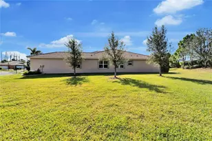 15618 Aurora Lake Cir, Wimauma, FL 33598 - Photo 47