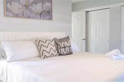 6004 Tampa Shores Boulevard, Tampa, FL 33615 - Photo 25