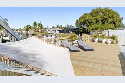 6004 Tampa Shores Boulevard, Tampa, FL 33615 - Photo 49