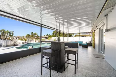 6004 Tampa Shores Boulevard, Tampa, FL 33615 - Photo 43