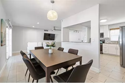 6004 Tampa Shores Boulevard, Tampa, FL 33615 - Photo 19