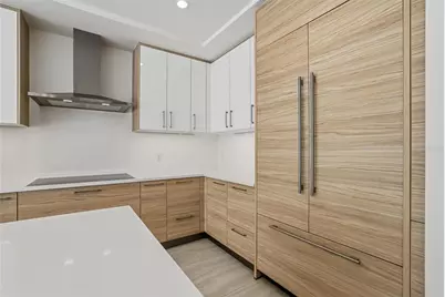 301 1st Street S #807, Saint Petersburg, FL 33701 - Photo 31