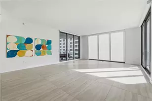 301 1st St S, Saint Petersburg, FL 33701 - Photo 23