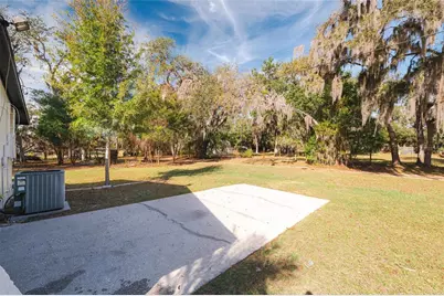 8807 Overlook Drive, Wesley Chapel, FL 33545 - Photo 27