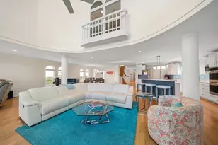 15564 Gulf Blvd, Redington Beach, FL 33708 - Photo 9