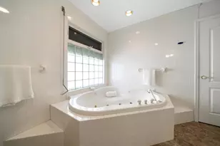 15564 Gulf Blvd, Redington Beach, FL 33708 - Photo 29