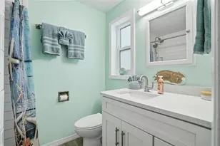 921 Deville Dr E, Largo, FL 33771 - Photo 19