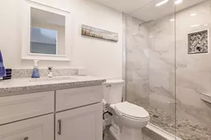 1125 W Peppertree Dr, Sarasota, FL 34242 - Photo 19