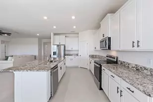 3507 Golden Wheat Ln, Plant City, FL 33565 - Photo 11
