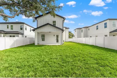 10164 Hodson Place, Seminole, FL 33776 - Photo 47