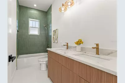 10164 Hodson Place, Seminole, FL 33776 - Photo 37