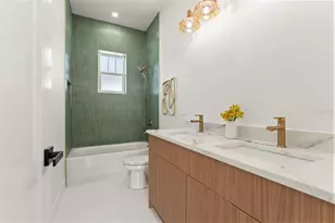 10164 Hodson Pl, Seminole, FL 33776 - Photo 37