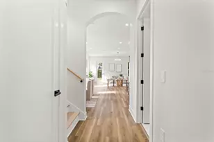 10164 Hodson Pl, Seminole, FL 33776 - Photo 21