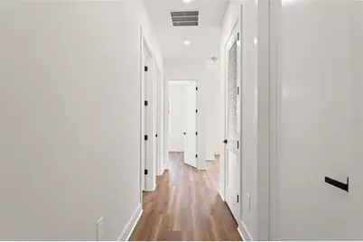 10164 Hodson Place, Seminole, FL 33776 - Photo 25