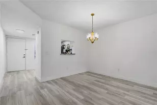 1375 Doolittle Ln, Dunedin, FL 34698 - Photo 9