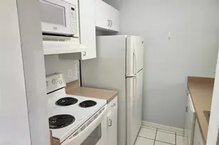 380 N Bayshore Blvd, Clearwater, FL 33759 - Photo 5