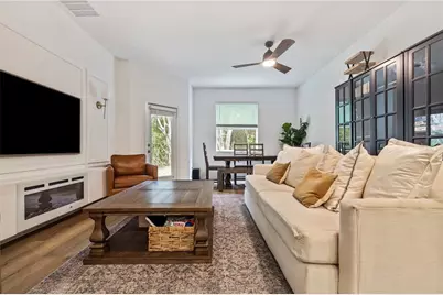 10070 Trumpet Honeysuckle Way, Wesley Chapel, FL 33545 - Photo 9