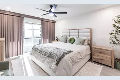 1125 W Peppertree Drive #402, Sarasota, FL 34242 - Photo 15