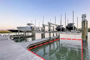 19915 Gulf Blvd 605, Indian Shores, FL 33785 - Photo 7