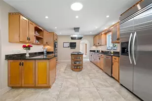 1813 N Riverhills Dr, Temple Terrace, FL 33617 - Photo 27