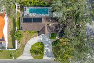 1813 N Riverhills Dr, Temple Terrace, FL 33617 - Photo 3