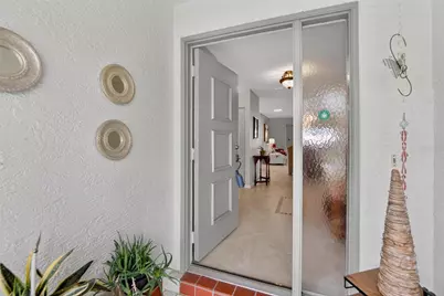 2003 Hartlebury Way #432, Sun City Center, FL 33573 - Photo 3