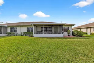 2003 Hartlebury Way, Sun City Center, FL 33573 - Photo 23