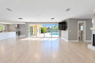 482 Hermosita Dr, Saint Pete Beach, FL 33706 - Photo 27