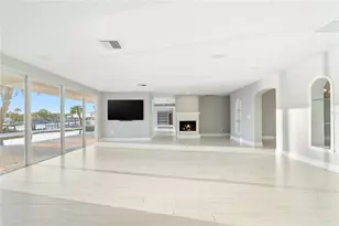 482 Hermosita Dr, Saint Pete Beach, FL 33706 - Photo 23