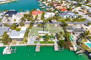 482 Hermosita Dr, Saint Pete Beach, FL 33706 - Photo 81