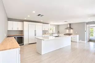 482 Hermosita Dr, Saint Pete Beach, FL 33706 - Photo 17