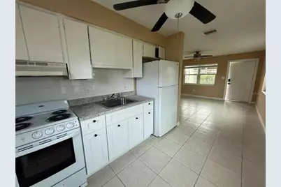 7057 Sunset Drive, South Pasadena, FL 33707 - Photo 5