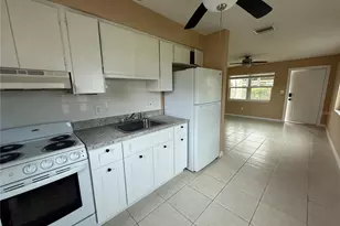 7057 Sunset Dr, South Pasadena, FL 33707 - Photo 5