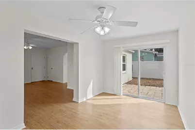 134 SW Lincoln Circle N, Saint Petersburg, FL 33703 - Photo 17