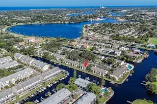 372 Moorings Cove Dr, Tarpon Springs, FL 34689 - Photo 9