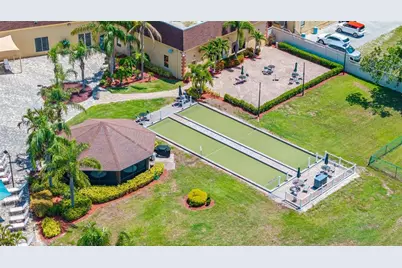 1903 Canterbury Lane #B2, Sun City Center, FL 33573 - Photo 53